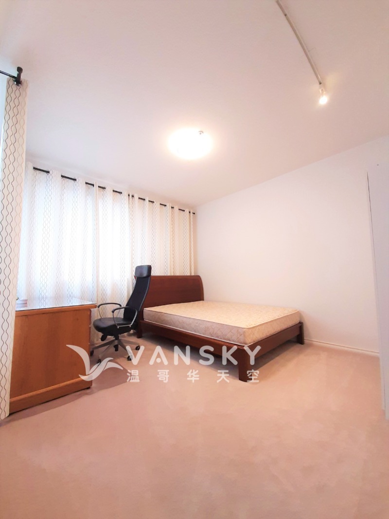 250728182444_220529 123 Den2.jpg